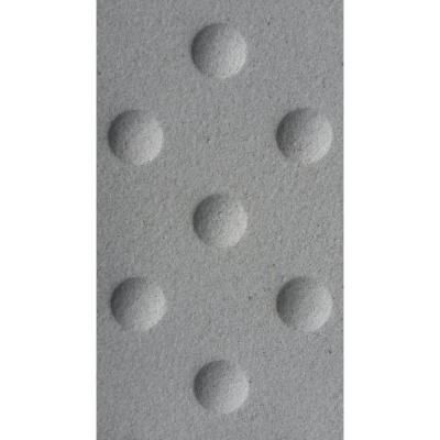 Dalle podotactiles pour extérieur granitées résine méthacrylate
