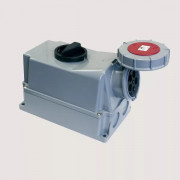 Prise murale avec interrupteur 230V 63A 2P+T IP67 et IK08