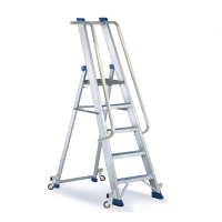 Escabeau professionnel REGINA 4WD Large en aluminium Escabeau professionnel REGINA 4WD Large en aluminium