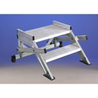 Marchepied IKARO robuste pour maintenance véhicule, pour rayonnage et équipements Marchepied IKARO robuste pour maintenance véhicule, pour rayonnage et équipements