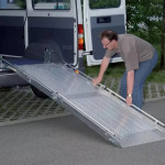 Rampe PMR fixe aluminium 320 kg à 350 kg - VL et VU - la pièce