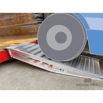 Rampe courte de franchissement aluminium 1.2 t à 12 t - franchissement dénivelés - la paire