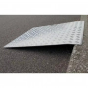 Rampe de passage trottoir aluminium 1.5 t - la pièce