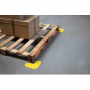 /rubans-de-marquage-sols-et-murs/angle-adhesif-de-signalisation-au-sol-180-x-80-mm-p-4006260.1-600x600.jpg
