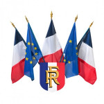 Ecussons porte-drapeaux de façade standard