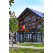 Pavillon de façade français avec RF palmes