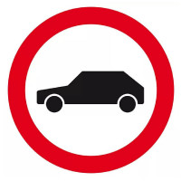 Panneau Interdit aux Véhicules – Accès Restreint – Conforme Norme ISO 7010 Panneau Interdit aux Véhicules – Accès Restreint – Conforme Norme ISO 7010